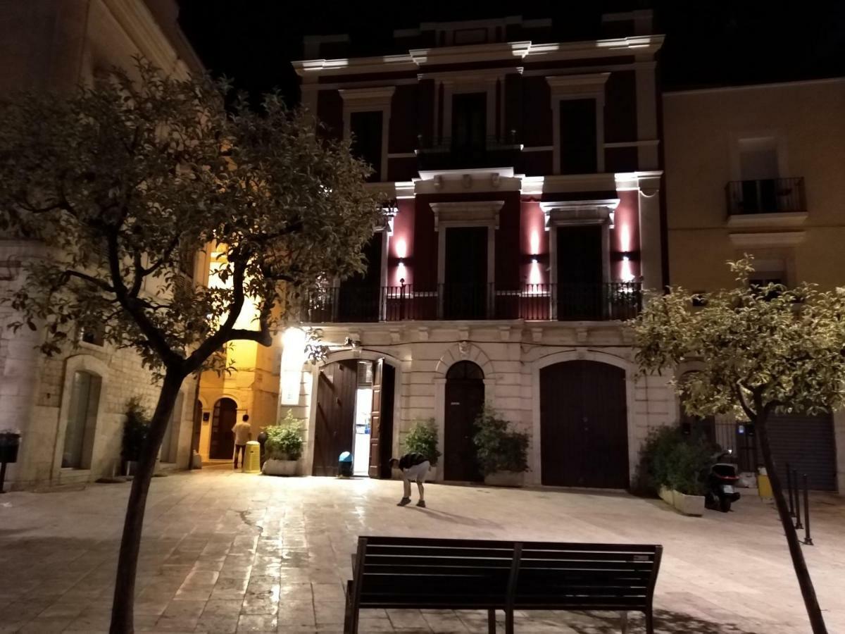 Palazzo Iato Apartment Rutigliano Bagian luar foto